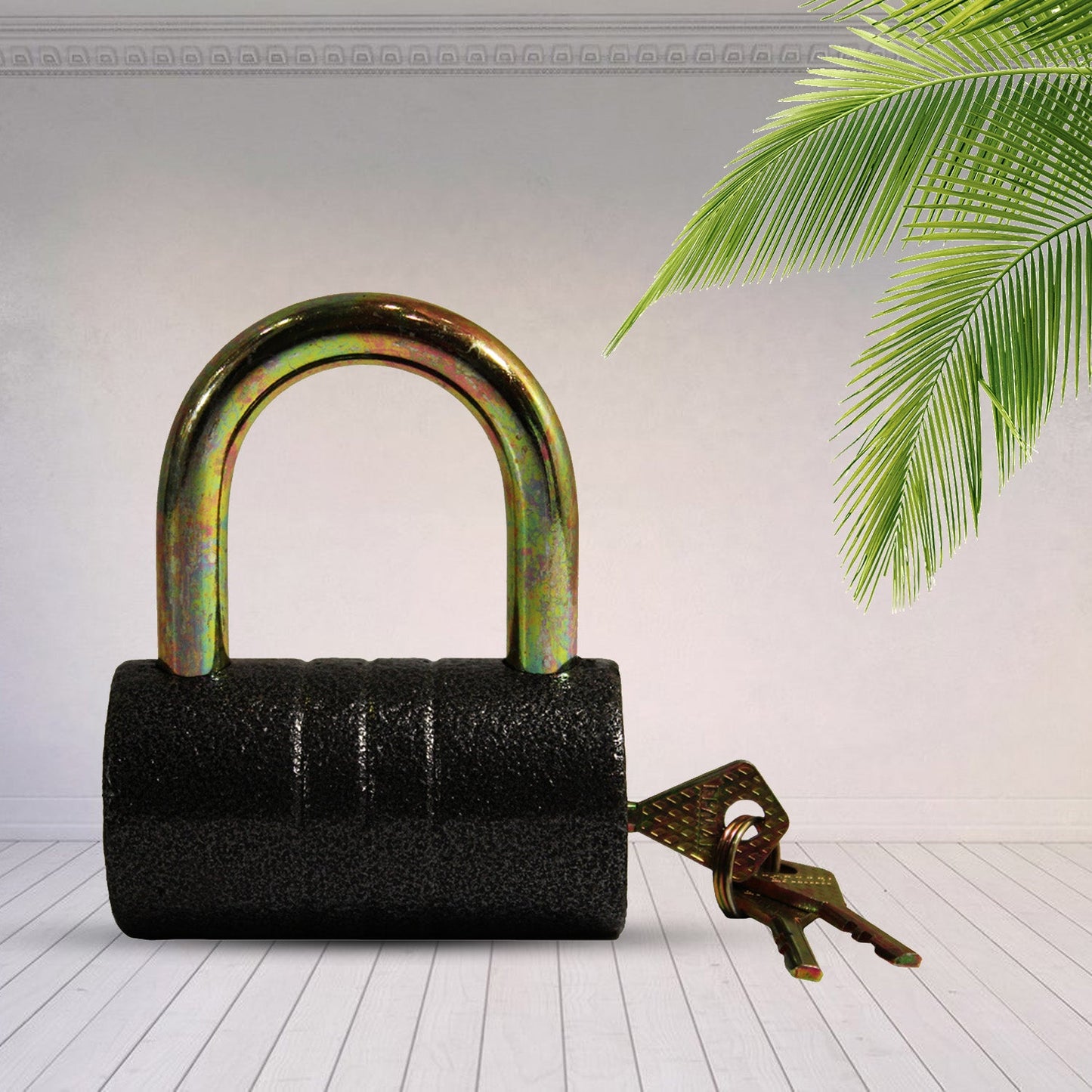Heavy-Duty Iron Padlock – 82mm Black with Brass Core & 5 Keys, Waterproof