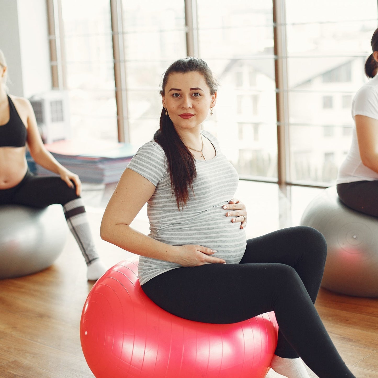 Anti Burst 65 cm Exercise Ball (1 Pc / Mix Design & Color)